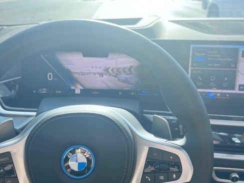 Used 2024 BMW X5 xDrive50e w/ M Sport Package image 30