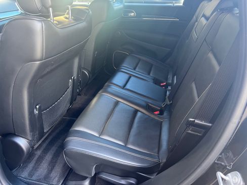 Used 2017 Jeep Grand Cherokee Overland image 8