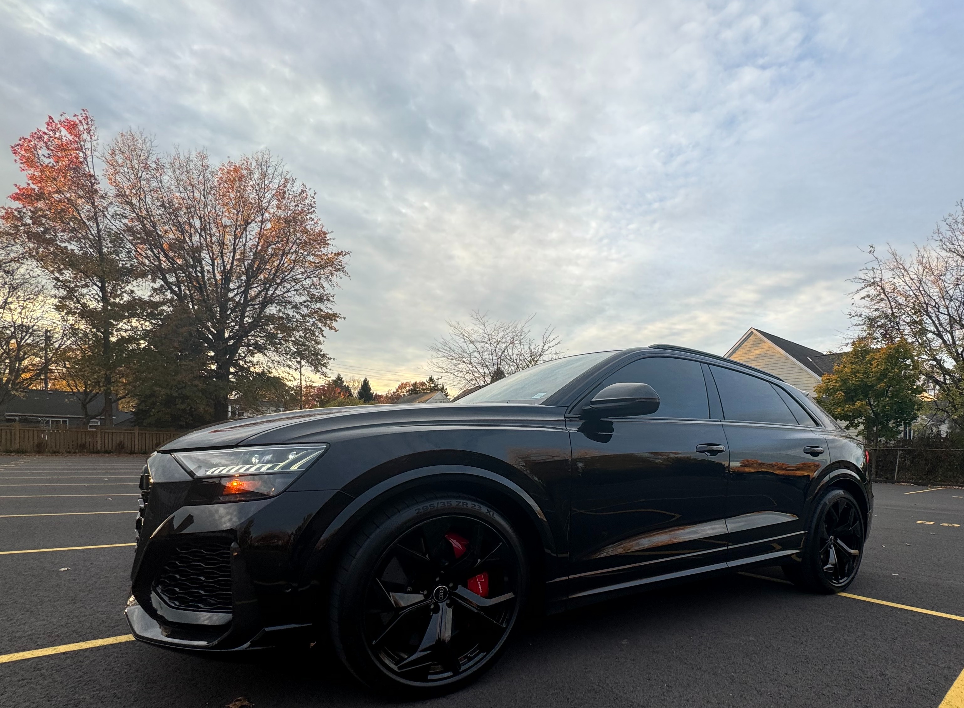 Used 2021 Audi RS Q8 w/ Carbon Optic Package AWD/4WD image 6