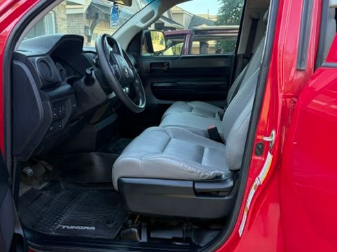 Used 2016 Toyota Tundra SR w/ Tow Package RWD image 8