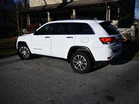 Used 2015 Jeep Grand Cherokee Limited w/ Luxury Group II image 1
