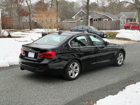 Used 2017 BMW 330i xDrive 330i xDrive Sedan 4D image 6