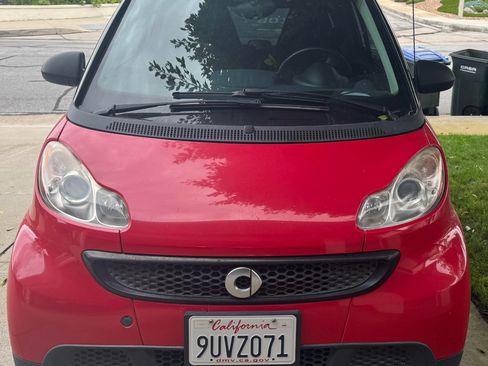 Used 2013 smart fortwo pure image 5