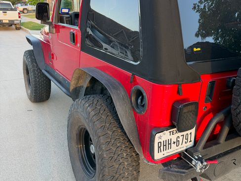 Used 2006 Jeep Wrangler SE AWD/4WD image 10