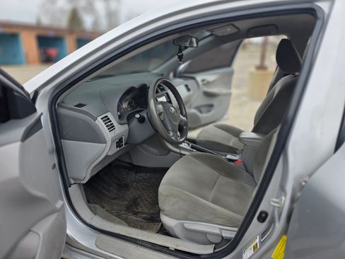 Used 2010 Toyota Corolla LE image 15