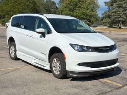 Used 2021 Chrysler Voyager Lxi