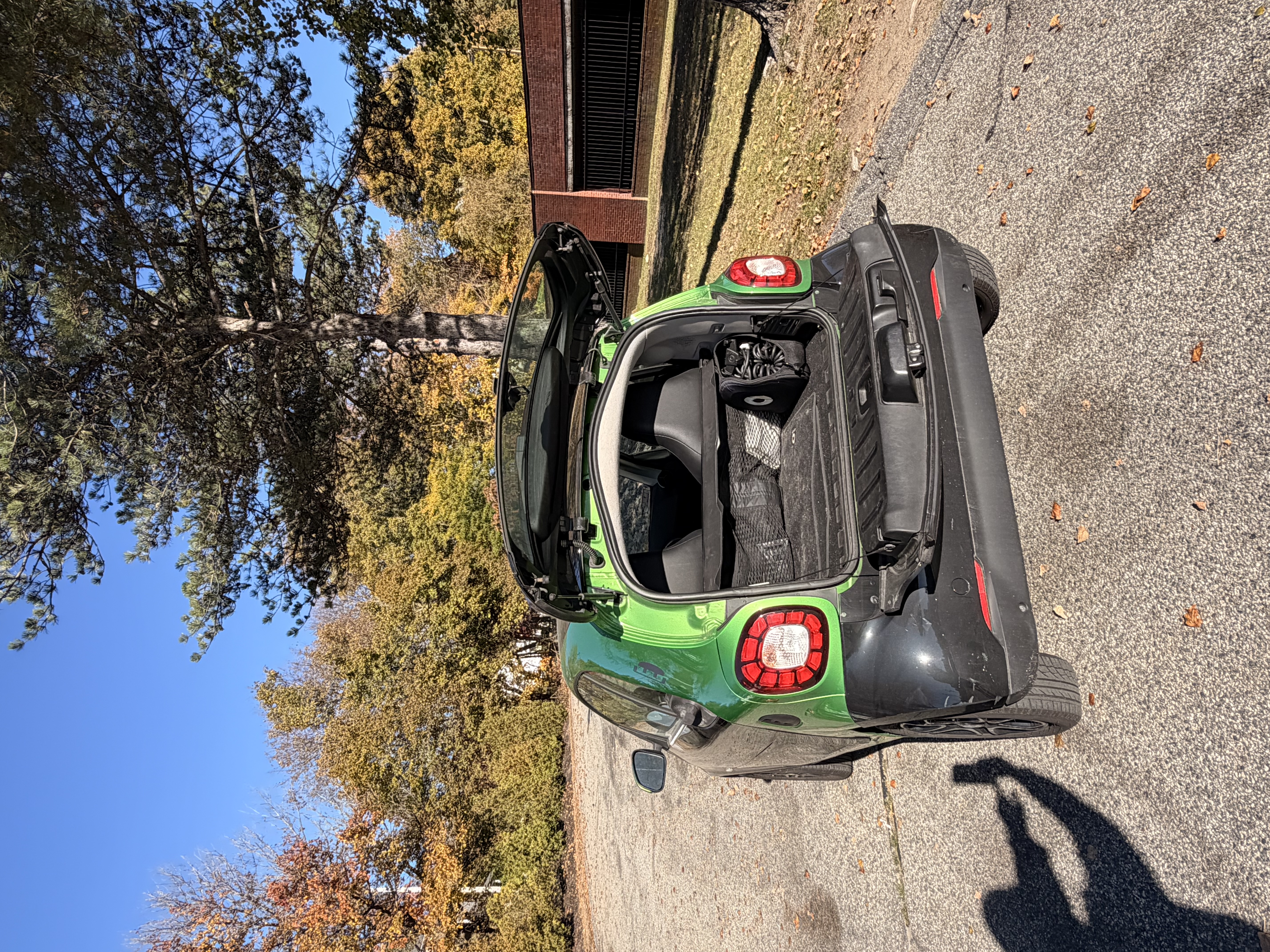 Used 2018 smart fortwo electric drive RWD image 9