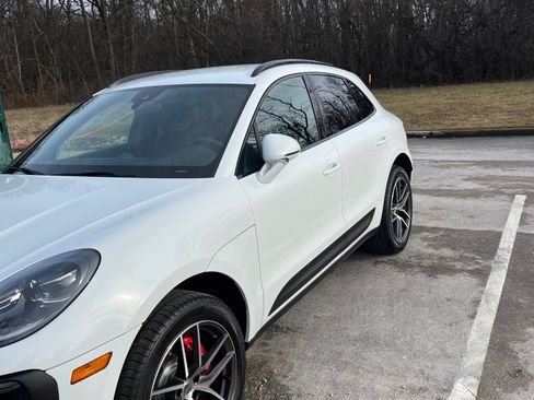 Used 2025 Porsche Macan S image 6