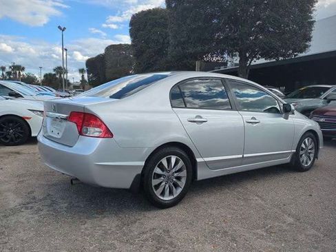 Used 2010 Honda Civic LX image 4