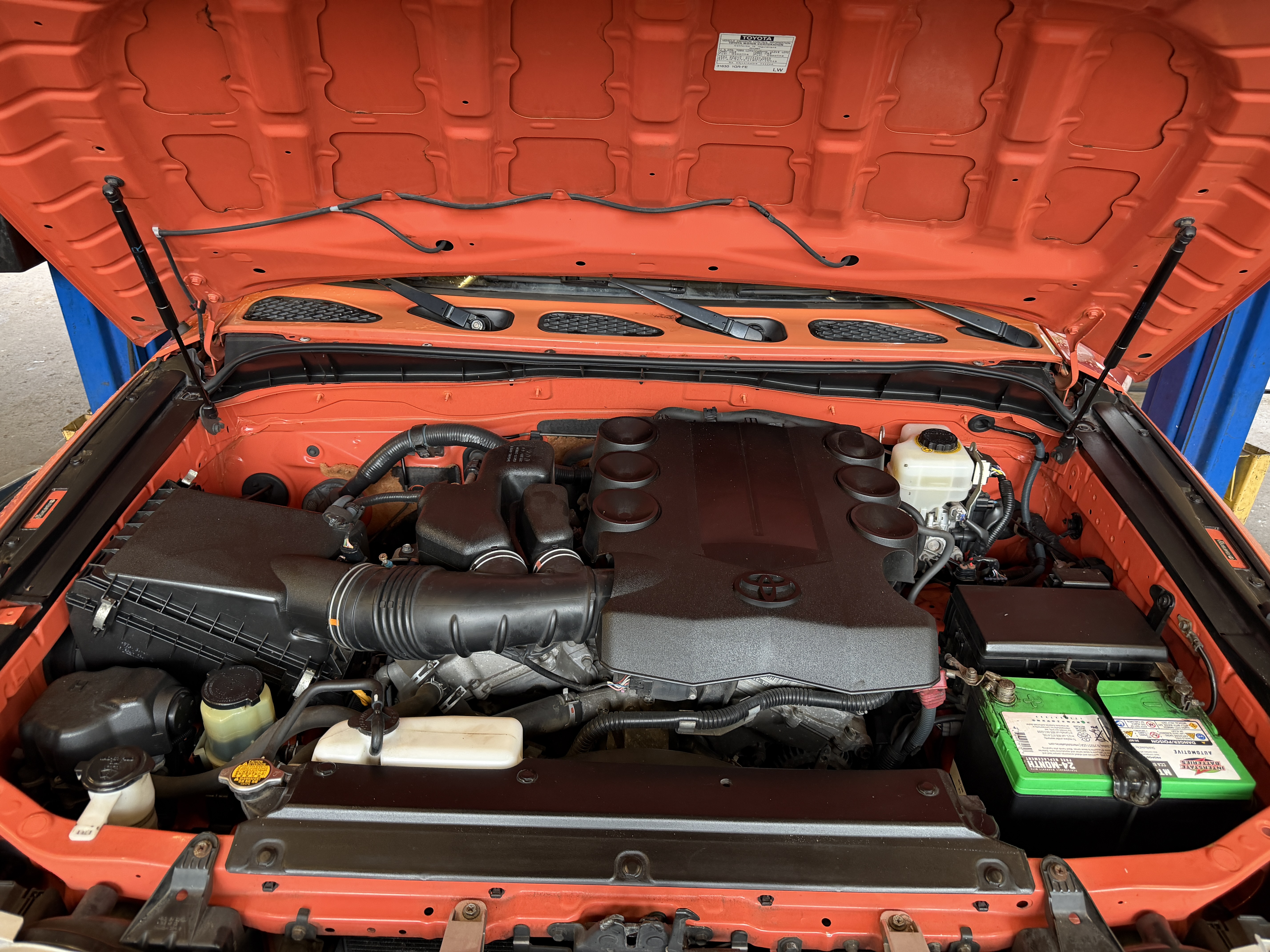Used 2013 Toyota FJ Cruiser 4WD w/ Convenience Pkg image 15