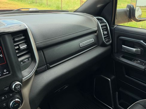 Used 2019 RAM 2500 Laramie AWD/4WD image 24