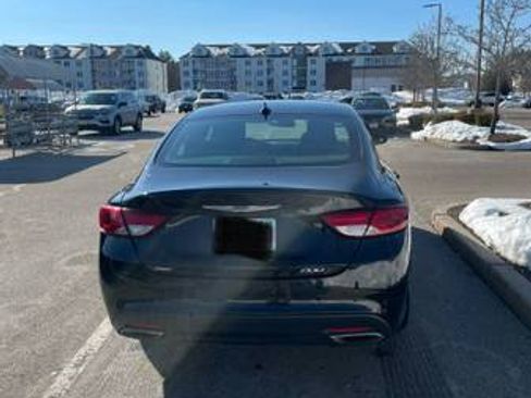 Used 2015 Chrysler 200 S w/ Navigation & Sound Group I image 13