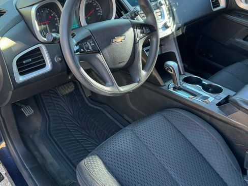 Used 2015 Chevrolet Equinox LS image 12