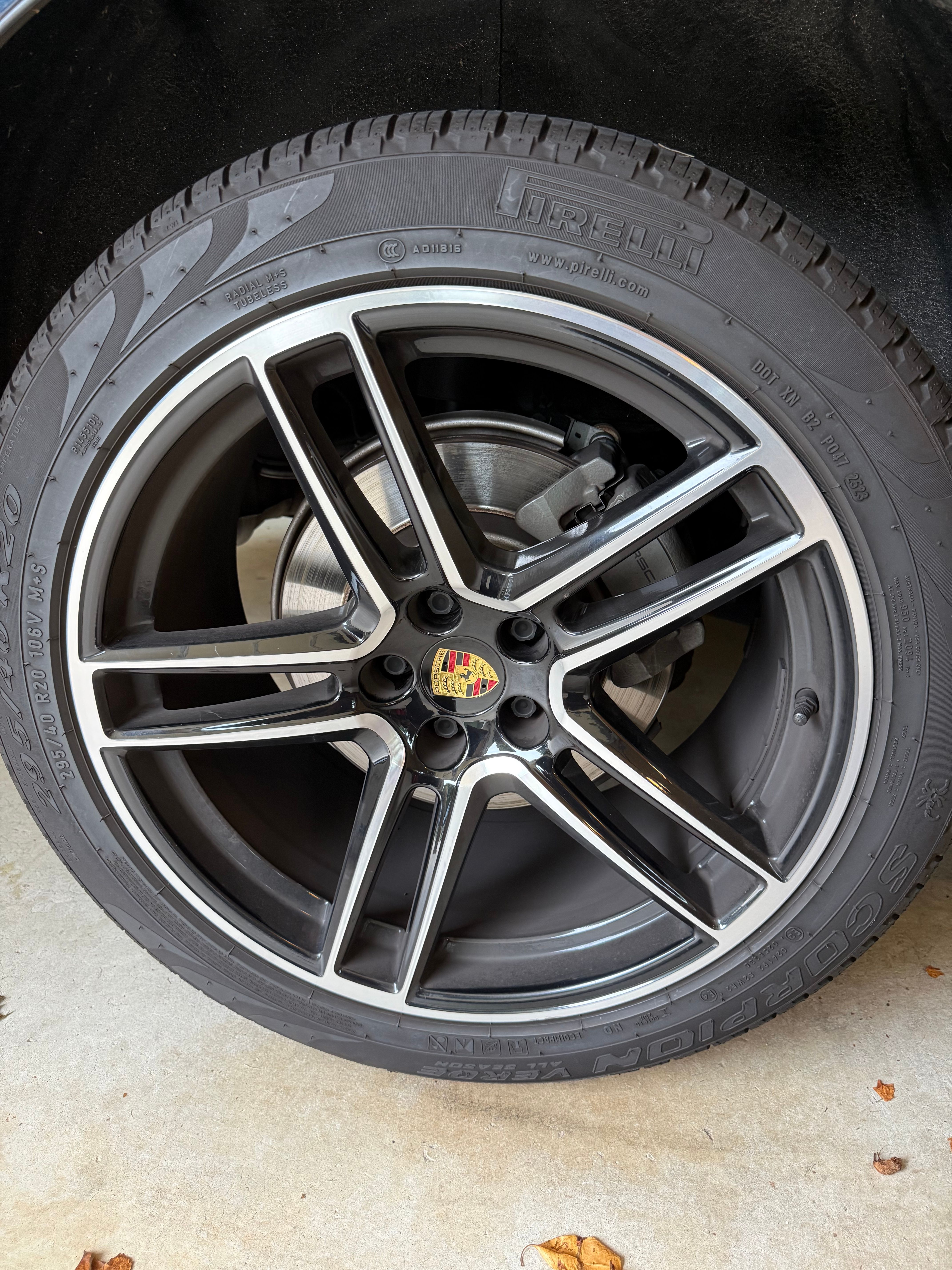 Used 2020 Porsche Macan S AWD/4WD image 16