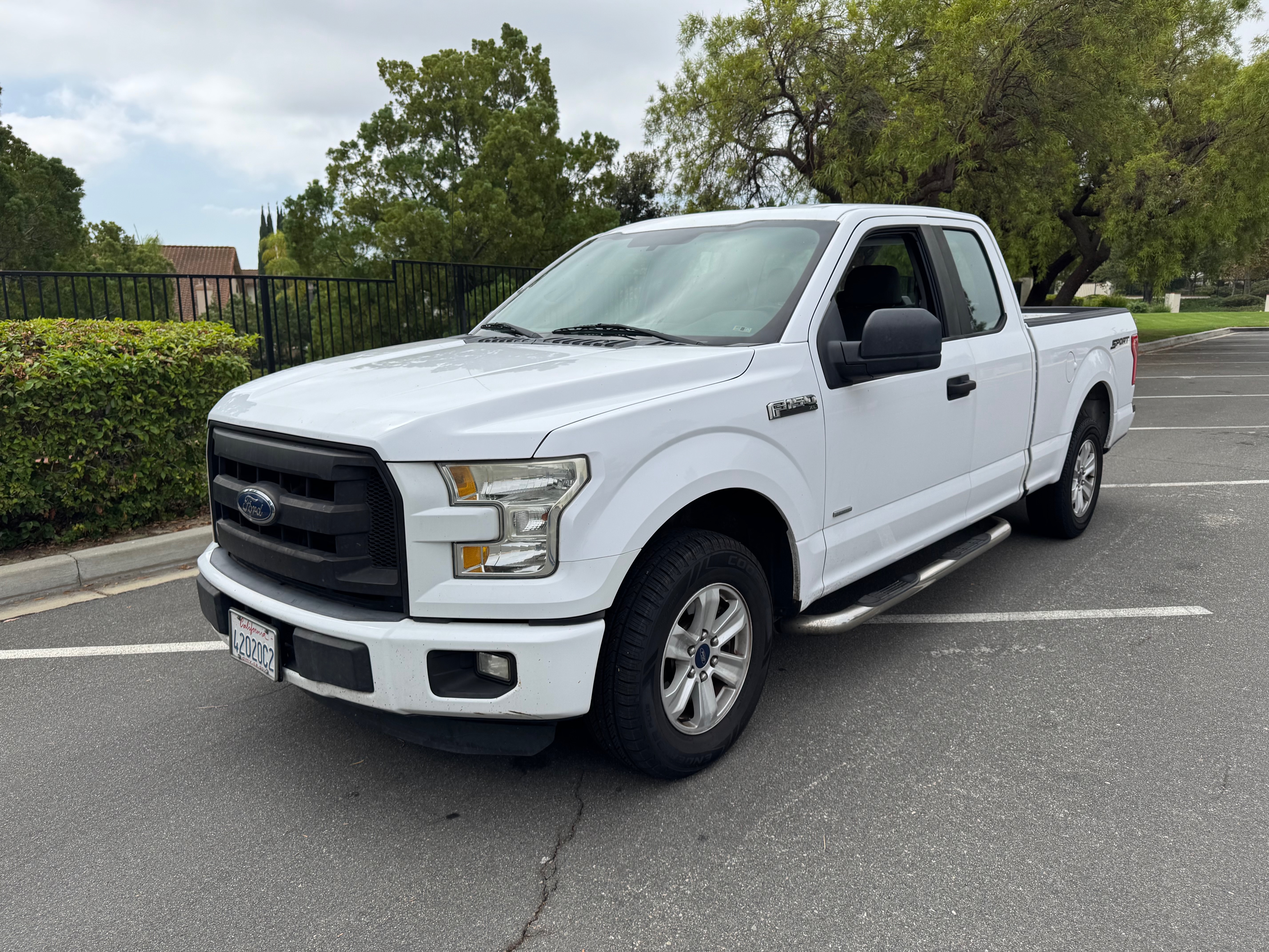 Used 2016 Ford F150 XL w/ Equipment Group 101A Mid RWD image 3