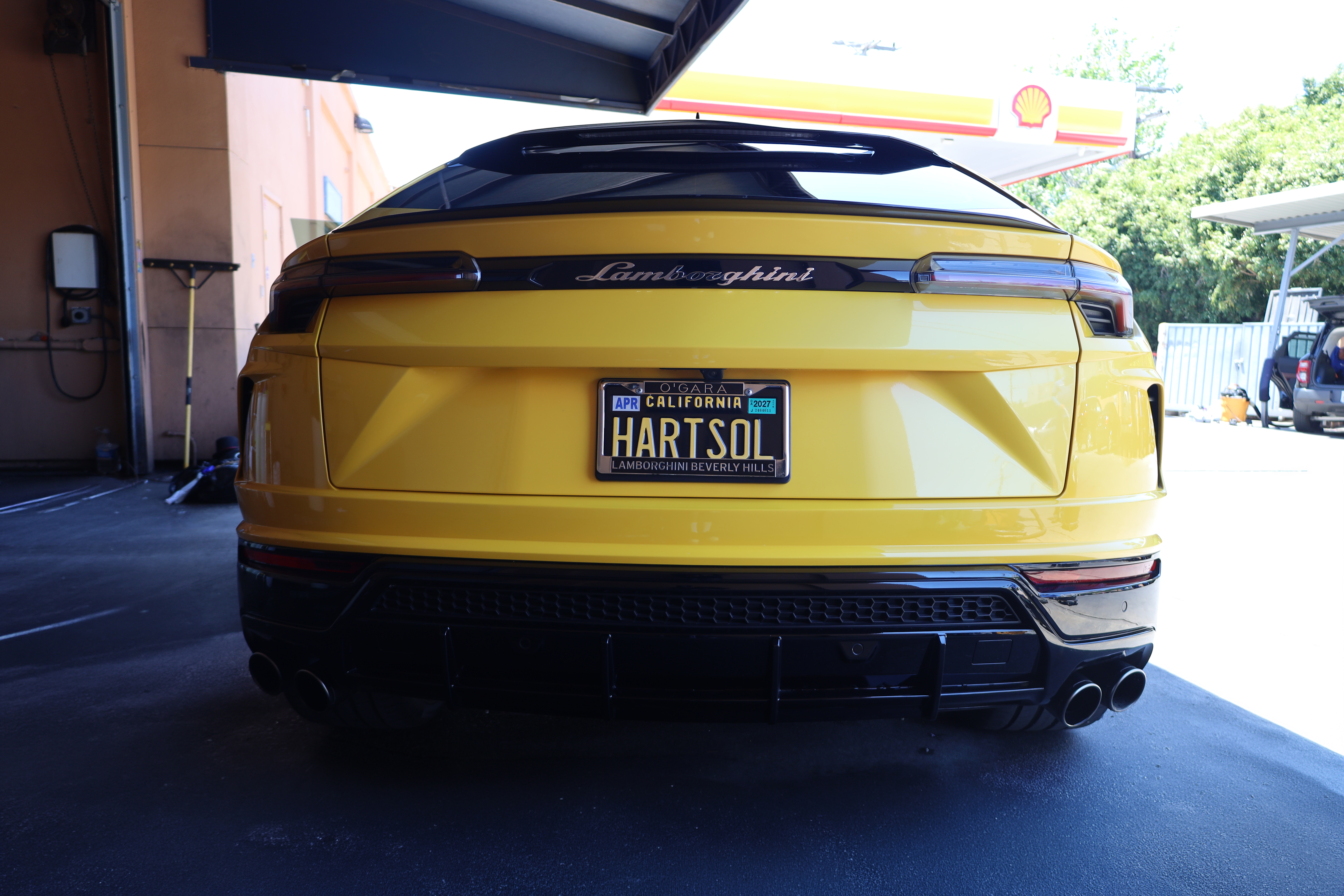 Used 2022 Lamborghini Urus AWD/4WD image 10