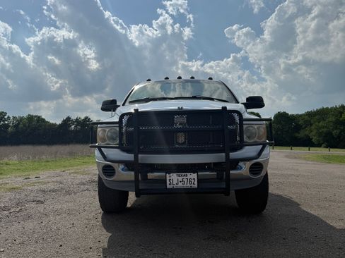 Used 2003 Dodge Ram 2500 Truck SLT AWD/4WD image 8