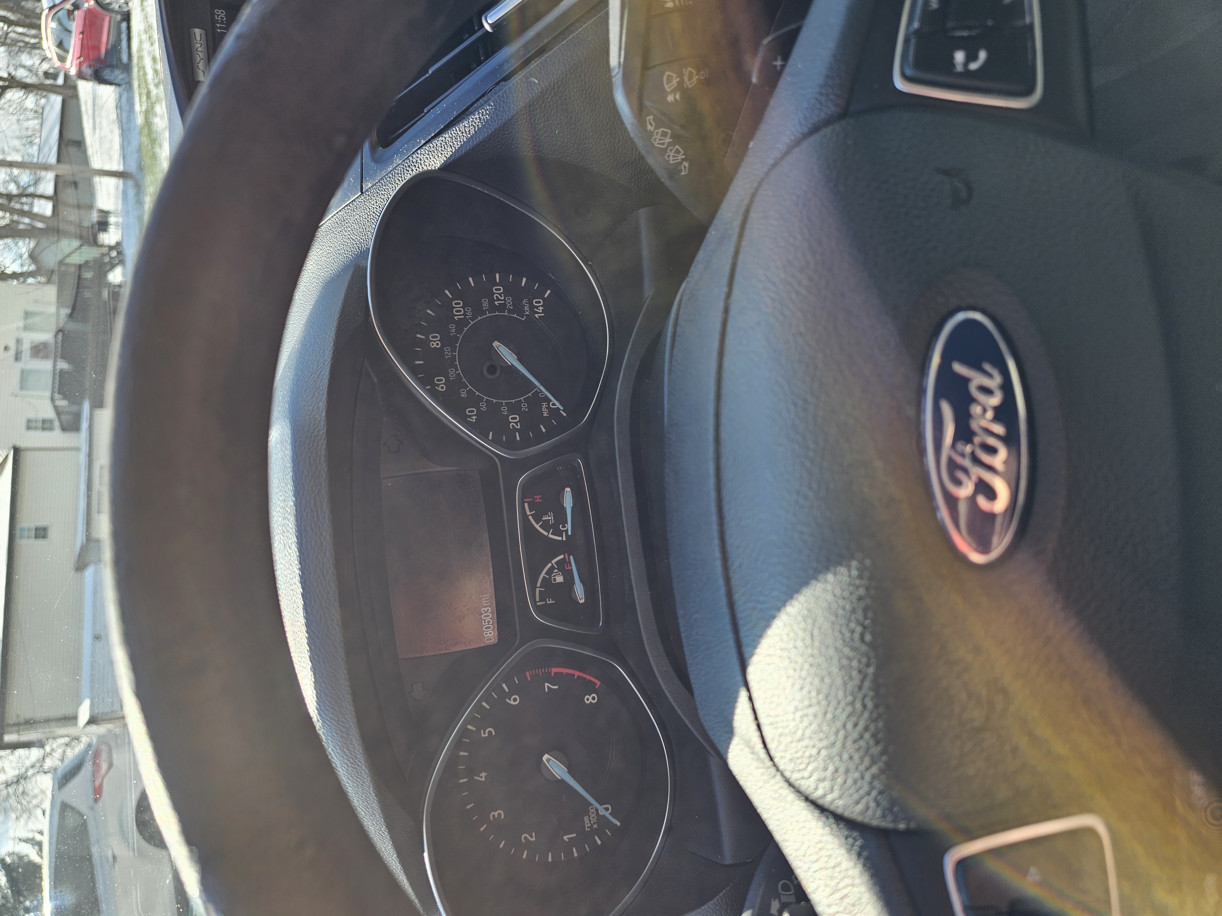 Used 2017 Ford Escape SE AWD/4WD image 16