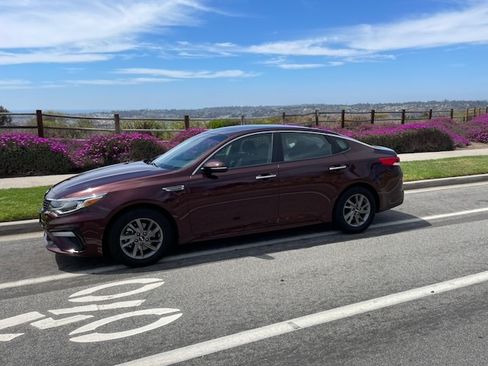 Used 2020 Kia Optima LX FWD image 6