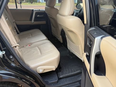 Used 2014 Toyota 4Runner Limited image 12