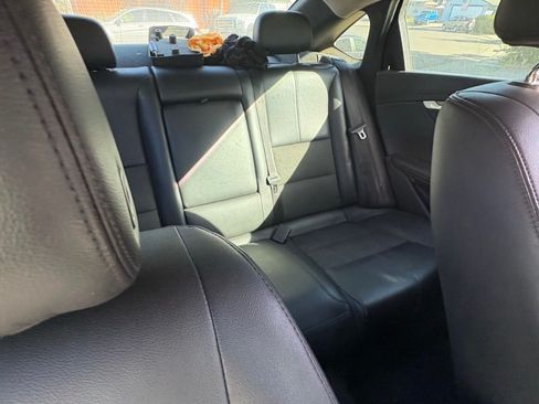 Used 2017 Chevrolet Impala LT FWD image 9
