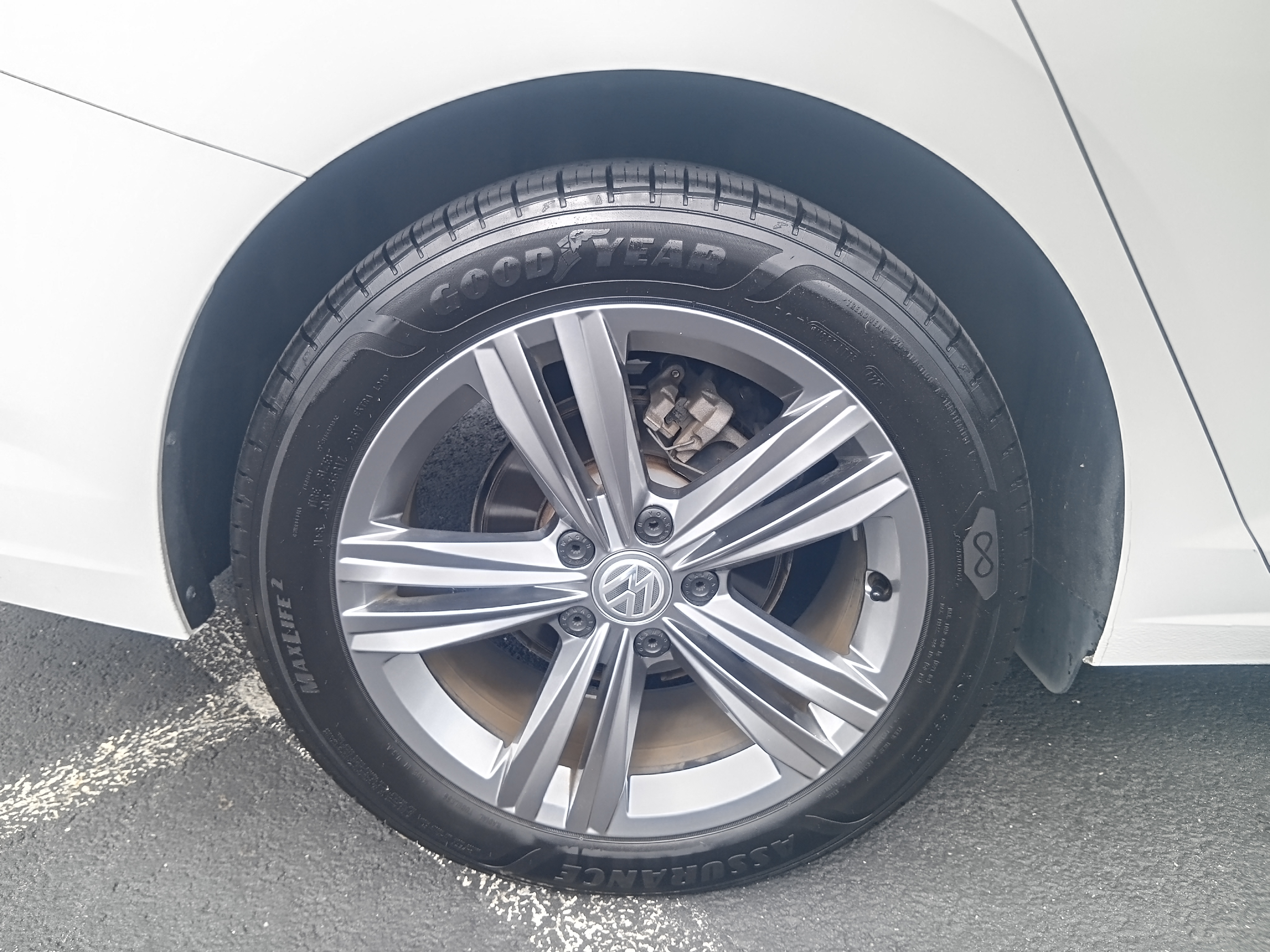 Used 2019 Volkswagen Jetta R-Line FWD image 22