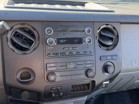 Used 2016 Ford F250 XL w/ XL Value Package image 12