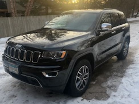 Used 2020 Jeep Grand Cherokee Limited w/ Luxury Group II image 5