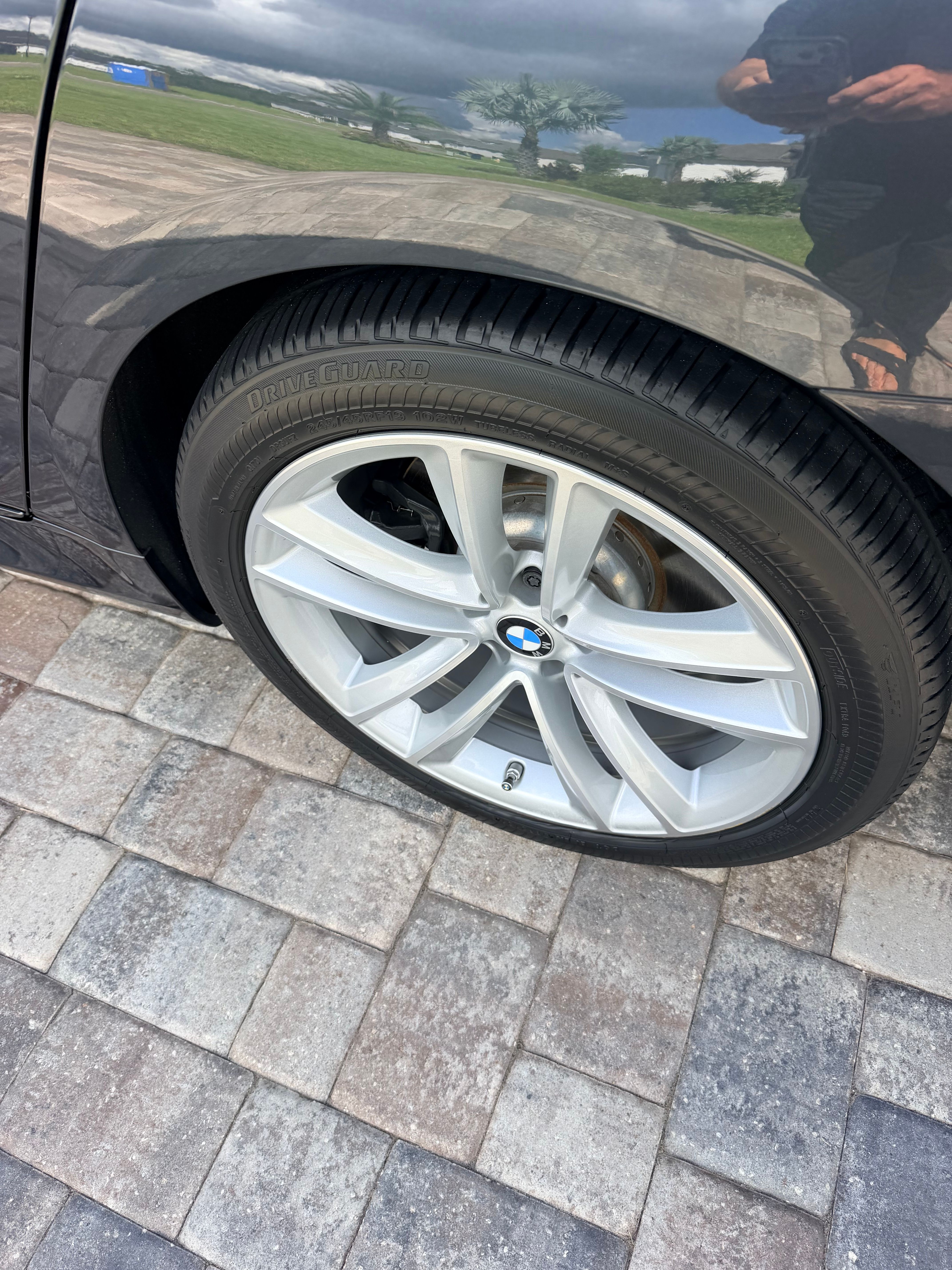 Used 2016 BMW 750i xDrive AWD/4WD image 10