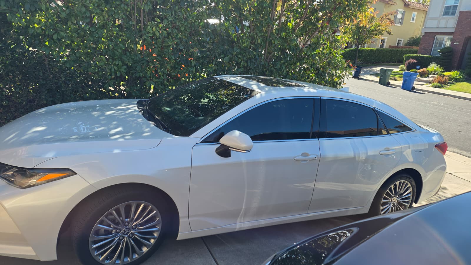 Used 2022 Toyota Avalon Limited w/ Advanced Safety Package FWD image 8