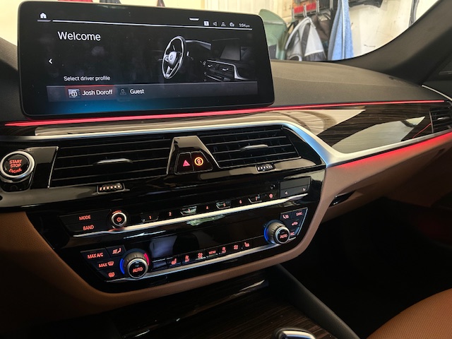 Used 2021 BMW 540i xDrive w/ Premium Package AWD/4WD image 11