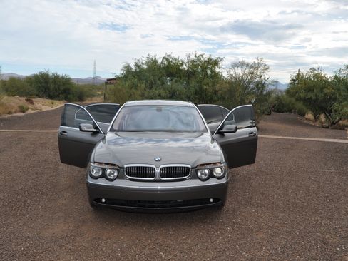 Used 2004 BMW 760Li RWD image 8
