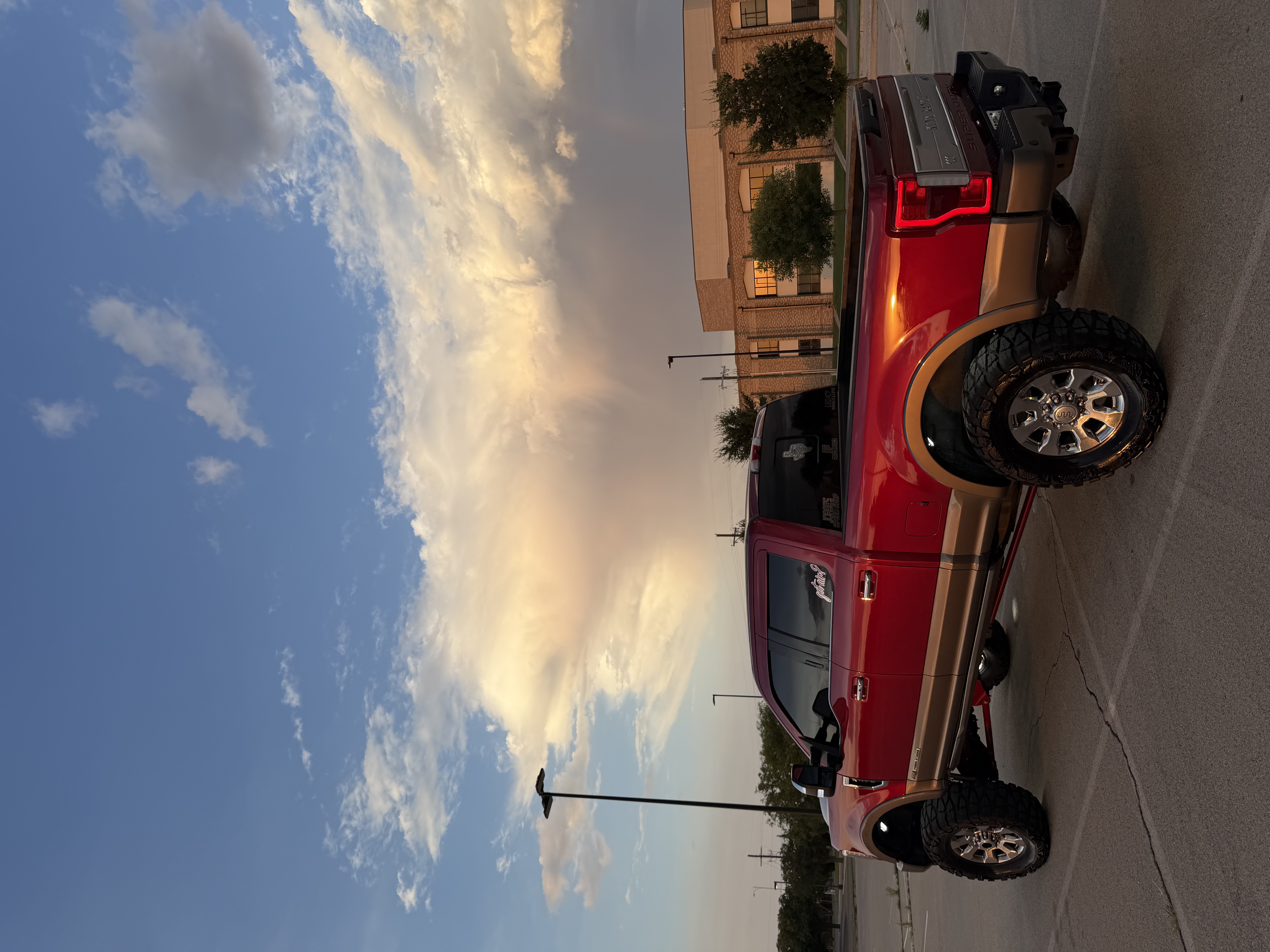 Used 2019 Ford F250 King Ranch w/ King Ranch Ultimate Package AWD/4WD image 8