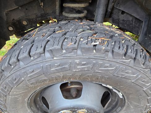 Used 2018 RAM 3500 Laramie Longhorn image 15