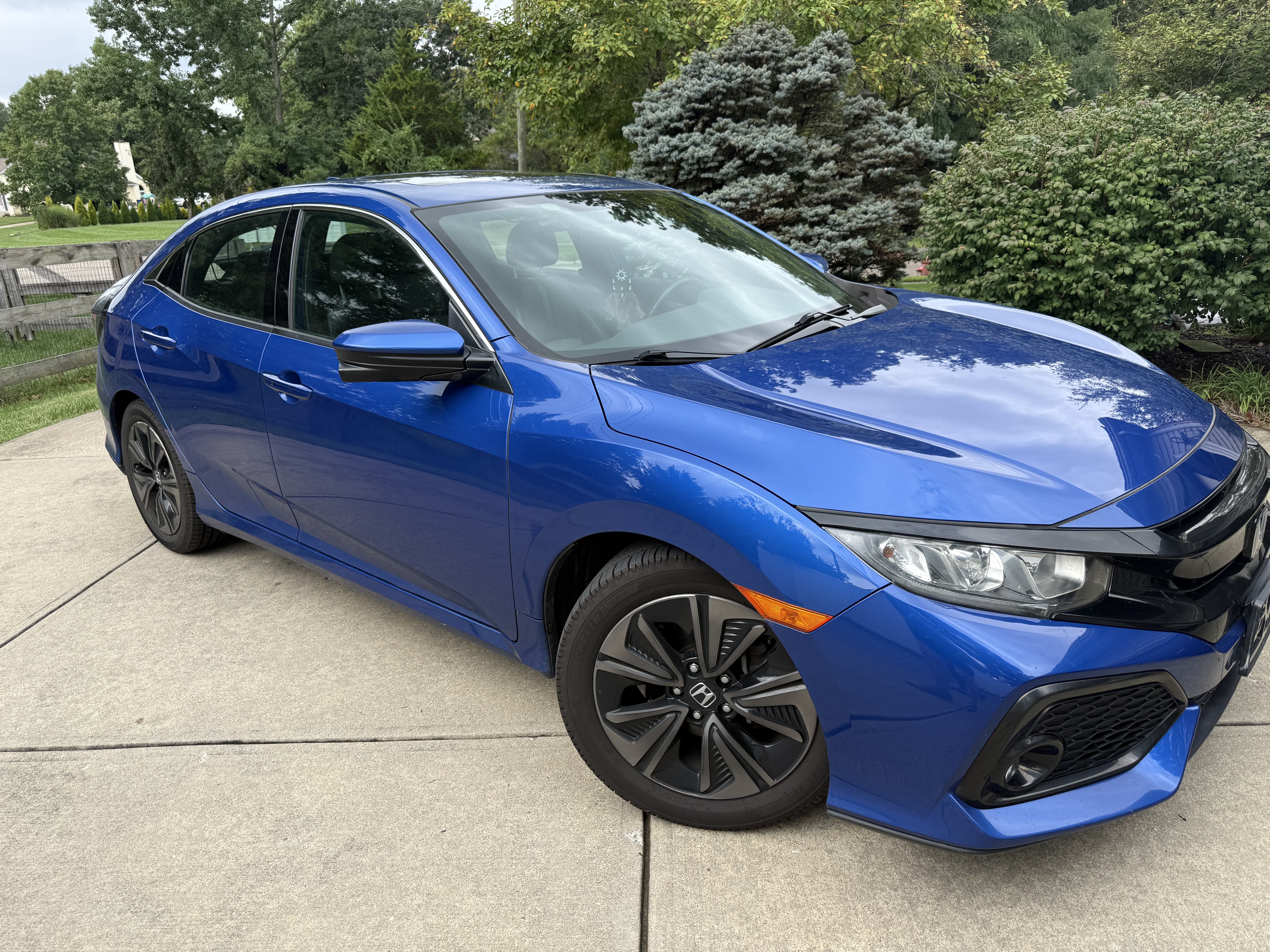 Used 2017 Honda Civic EX-L image 1