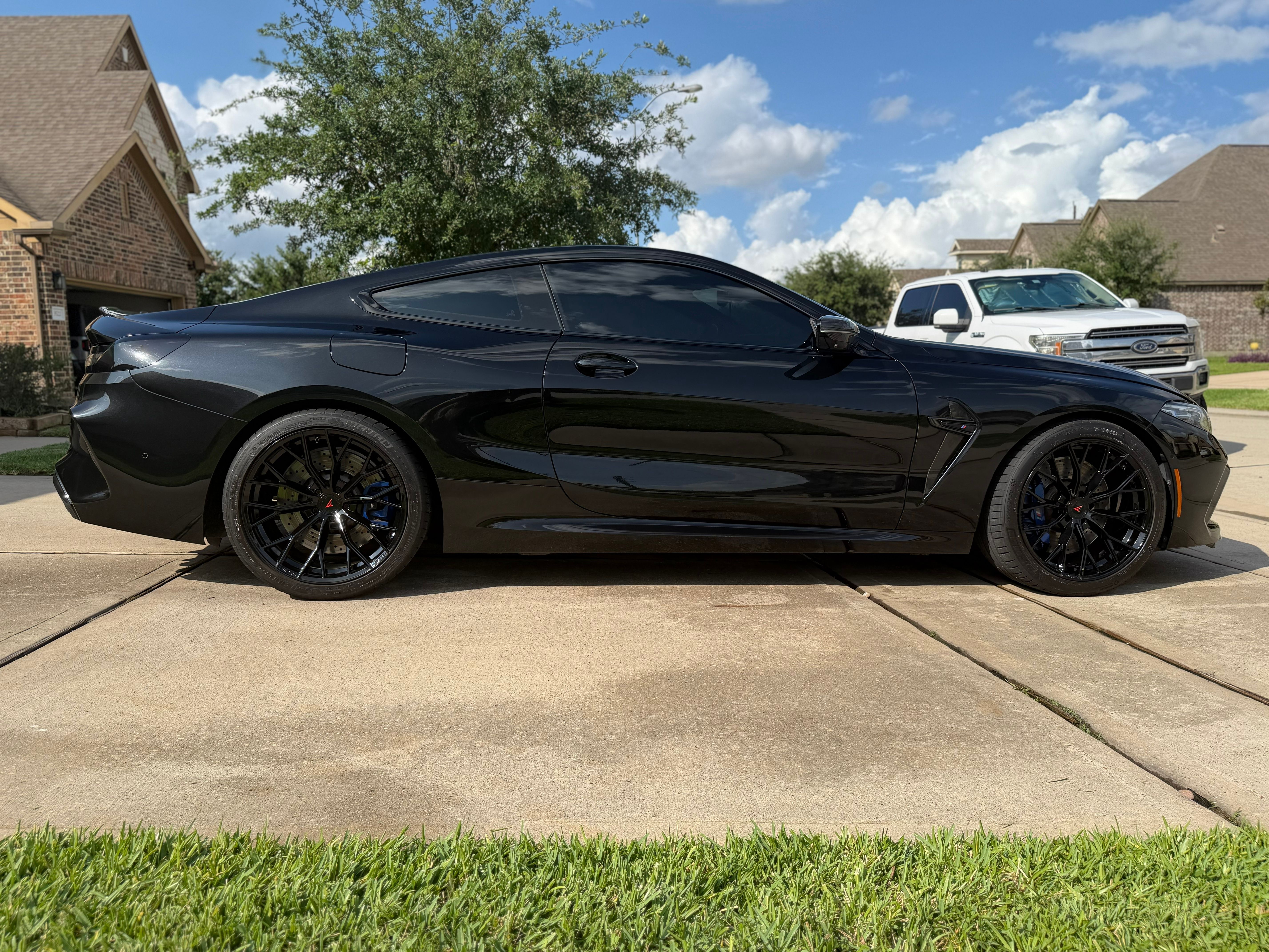 Used 2020 BMW M8 Competition w/ M Carbon Exterior Package AWD/4WD image 1