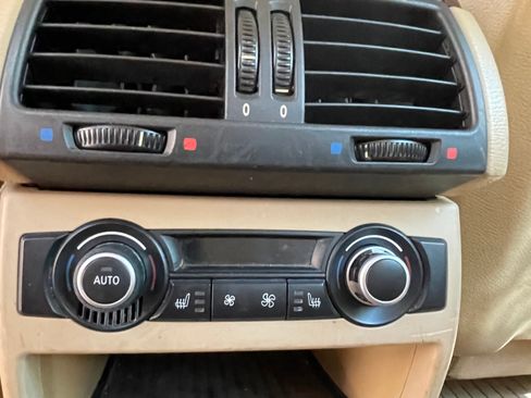 Used 2007 BMW X5 3.0si image 10