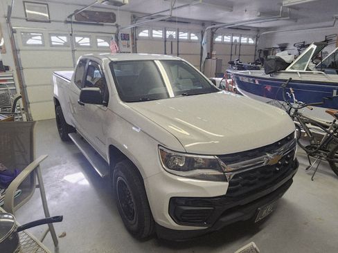 Used 2021 Chevrolet Colorado W/T w/ WT Convenience Package image 15