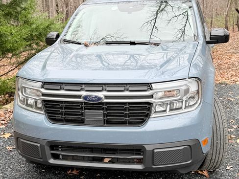 Used 2024 Ford Maverick Lariat image 16