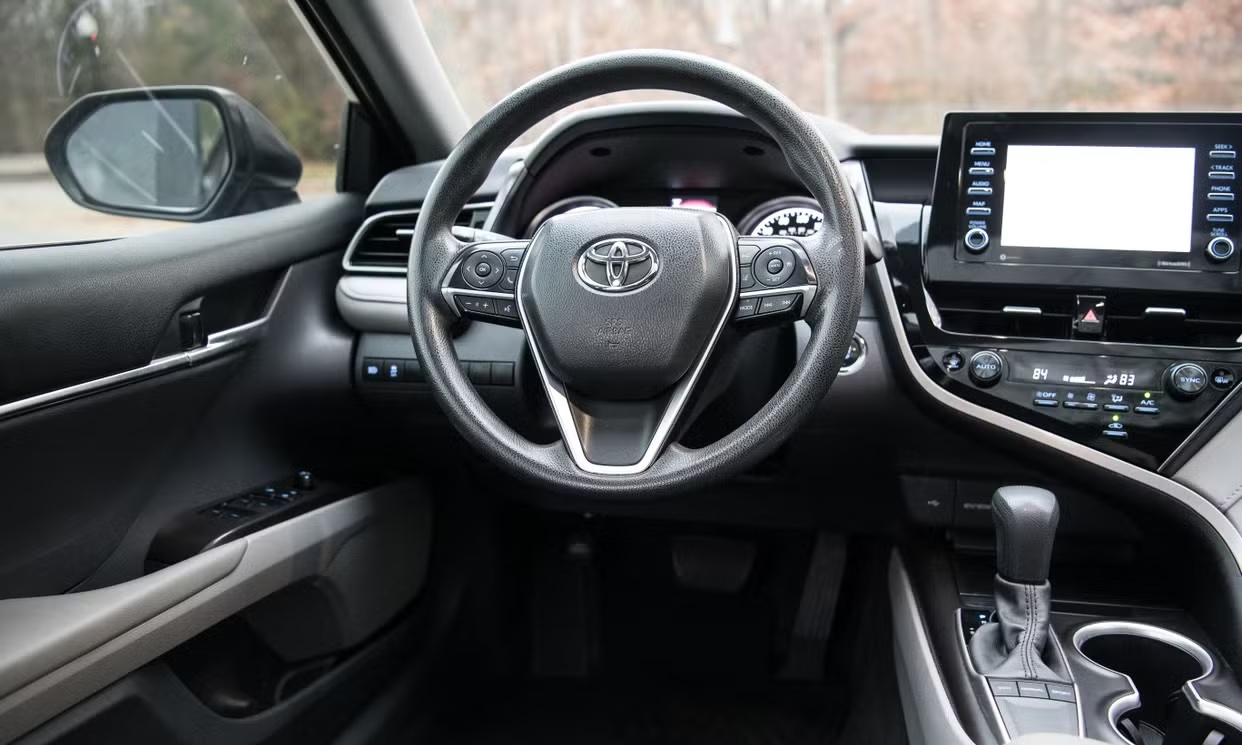 Used 2024 Toyota Camry LE w/ Convenience Package FWD image 18