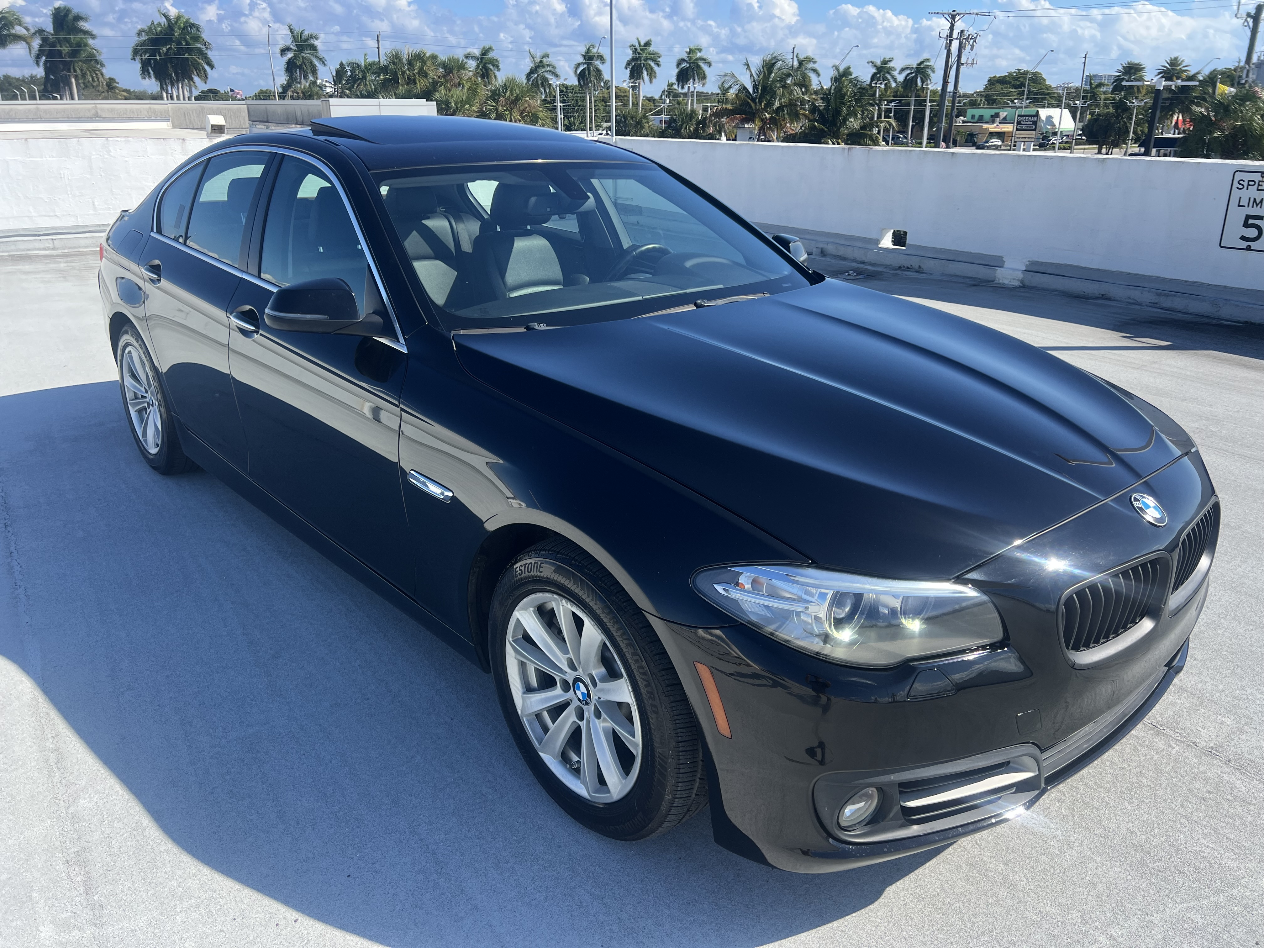 Used 2016 BMW 528i Sedan RWD image 2