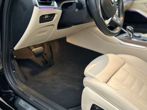 Used 2019 BMW 330i Sedan w/ Convenience Package RWD image 18