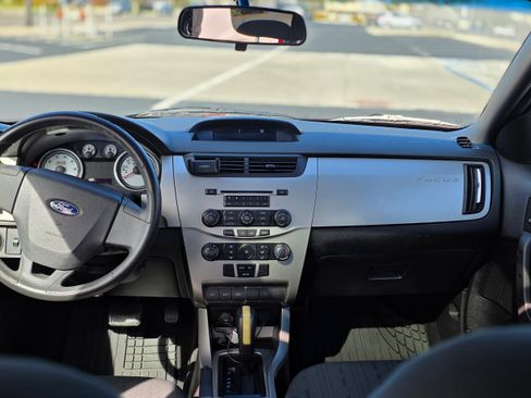Used 2008 Ford Focus SE image 14