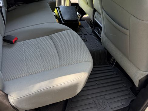 Used 2013 RAM 3500 Tradesman w/ Chrome Appearance Group AWD/4WD image 19