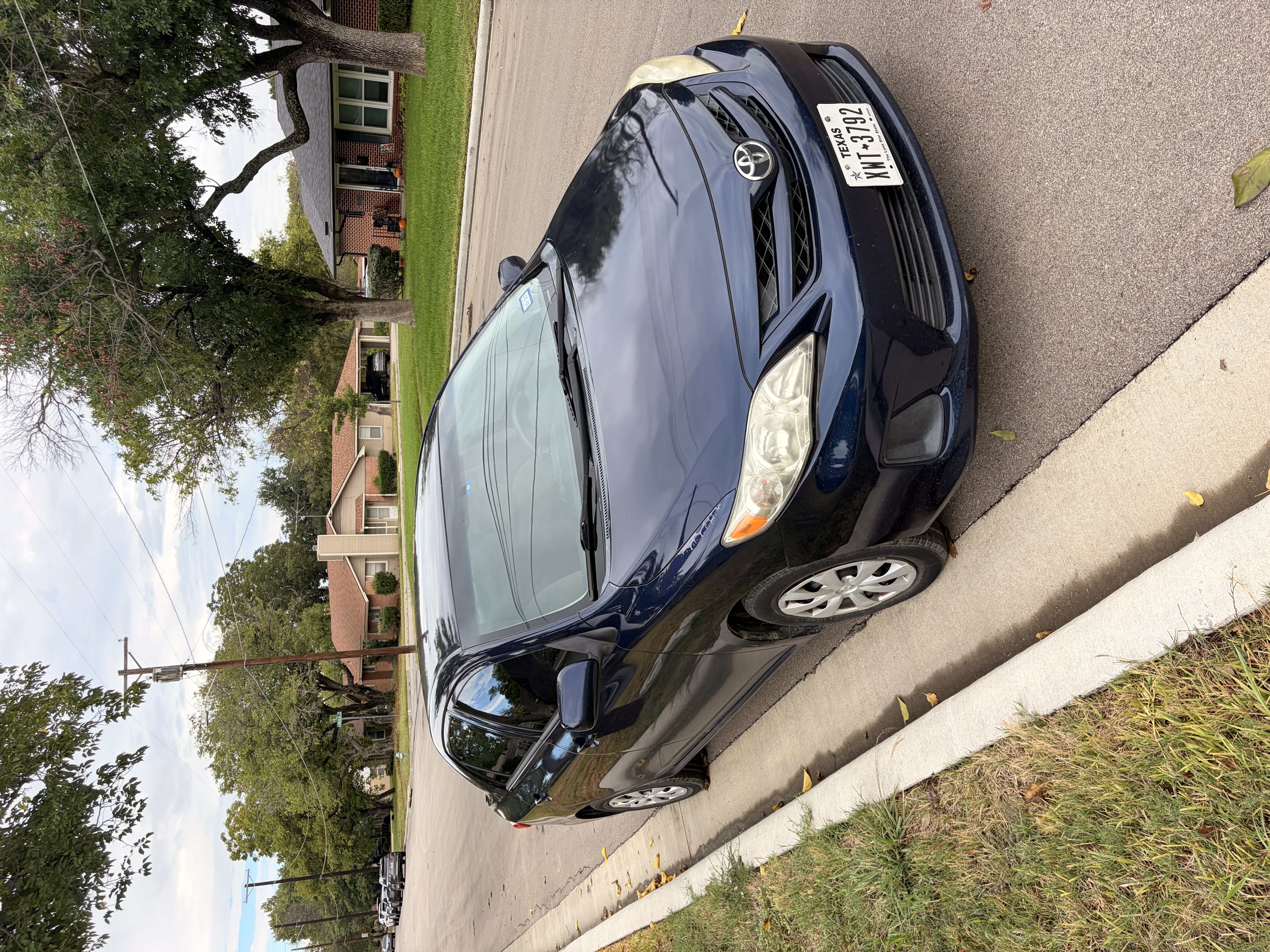 Used 2013 Toyota Corolla L FWD image 2
