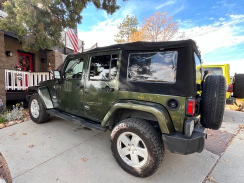 Used 2008 Jeep Wrangler Unlimited Sahara w/ Trailer Tow Group image 7