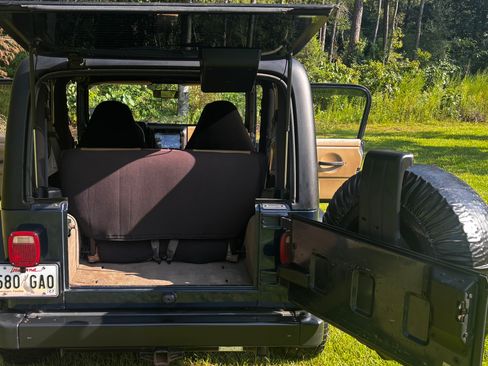 Used 2000 Jeep Wrangler Sport AWD/4WD image 14