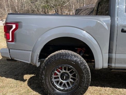 Used 2020 Ford F150 Raptor w/ Equipment Group 802A Luxury image 10