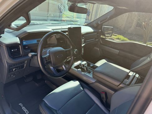 Used 2023 Ford F150 Lightning Lariat w/ Equipment Group 511A High image 17