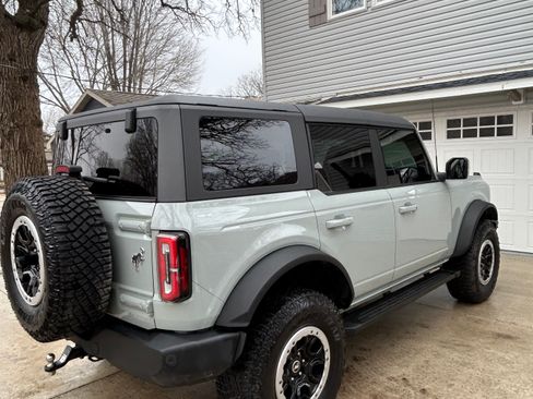 Used 2022 Ford Bronco Outer Banks w/ Sasquatch Package image 5